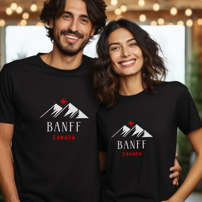 Cool Banff Canada Mountains Maple Leaf Dunkle Farb T-Shirt (Von Creator hochgeladen)
