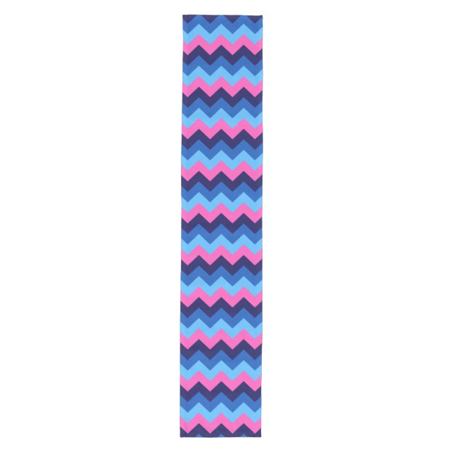 Cool Blau rosa Zickzack Muster Mittlerer Tischläuf Mittelgroßer Tischläufer (Vorderseite)