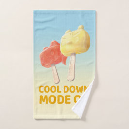 Cool Down Mode On: Iron T & Bunny Girl Popsicles Badhandtuch Set