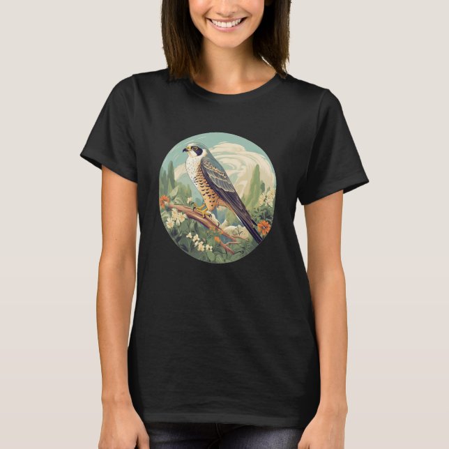 Cool Falconry Bird in Wilderness T-Shirt (Vorderseite)