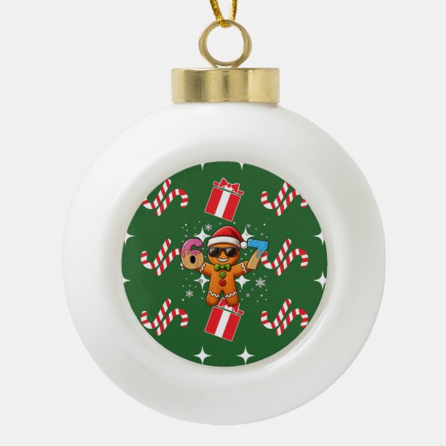 Cool Gingerbread 67 — Holiday Ice‑Cream Numbers Keramik Kugel-Ornament (Vorderseite)