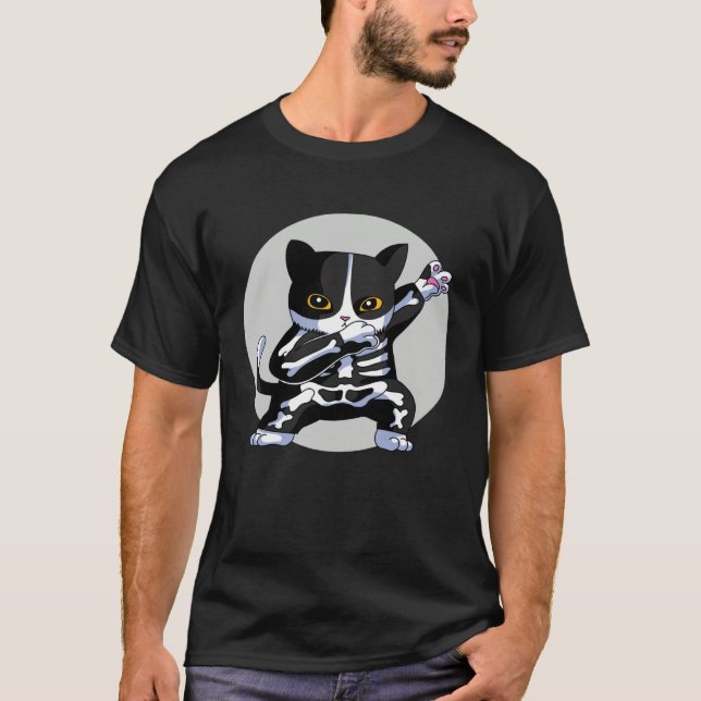Cool Halloween Cat Dabbing with Skeleton furry T-Shirt (Vorderseite)