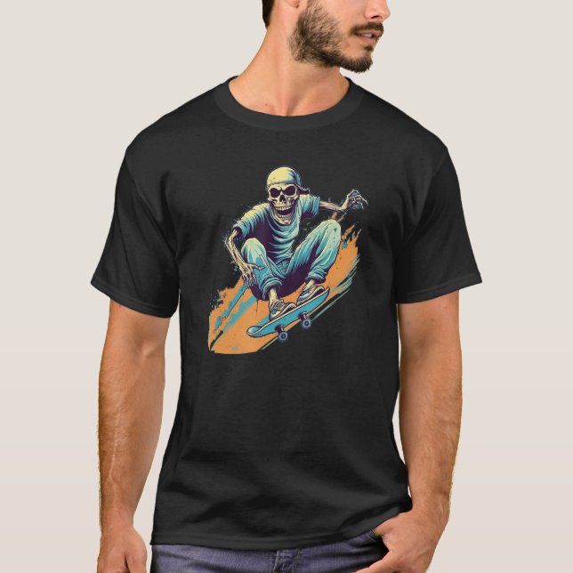 Cool Skeleton Face with Skateboard Stunt T-Shirt (Vorderseite)