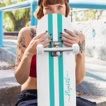 Coole Aquamarine Streifen Monogramm Skateboard<br><div class="desc">Erstellen Sie Ihre eigenen, personalisierten, modernen, coolen, stilvollen, türkisfarbenen aquamarin-weißen Rennstreifen, elegante Typografie-Skripte, beste Qualität harten Rock-Ahorn-Wettkampfdeck skateboard. Zum Anpassen geben Sie einfach Ihren Namen / Monogramm / Initialen ein. Während Sie hinzufügen / Design, werden Sie in der Lage sein, eine Vorschau auf Ihre Erstellung zu sehen, während der gesamten....</div>