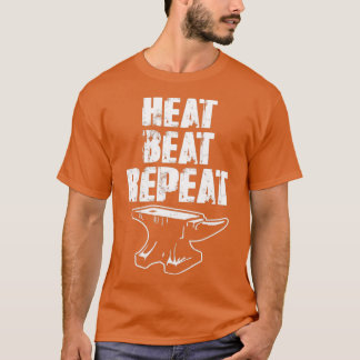 Coole beängstigende Vintage Schmiede T-Shirt