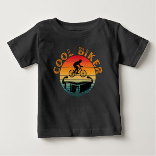 Coole Biker-Sonnenbrille für den Sonnenuntergang Baby T-shirt