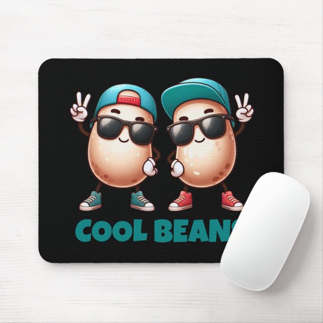 Coole Bohnen tragen Kappen und Sneakers Mousepad (Mit Mouse)