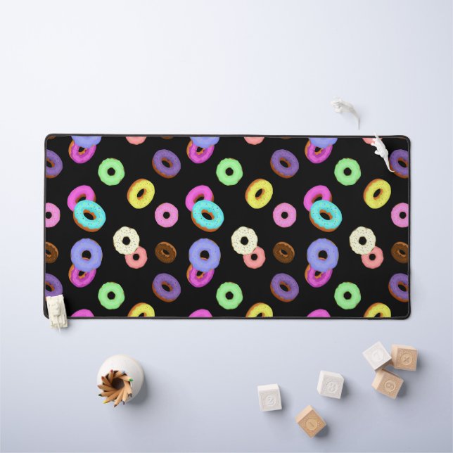 Coole, bunte Donuts schwarz Schreibtischunterlage (Kindertisch)