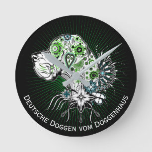 Coole Dogge mit individueller Aufschrift Runde Wanduhr