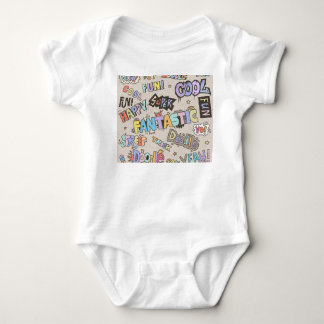 Coole Doodle Buchstaben Vintag Baby Strampler