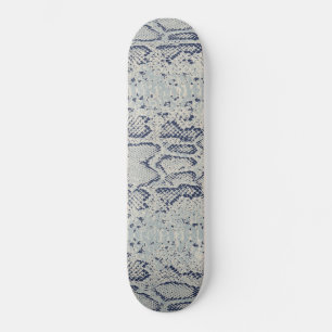 Coole graue Schlange Hautfarbe Skateboard