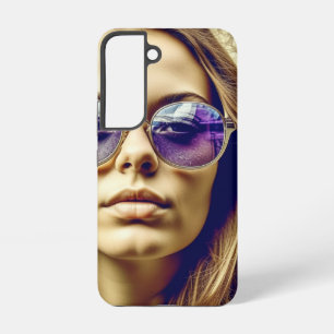 Coole Lady mit Spiegelung in ihrer Sonnenbrille Samsung Galaxy Hülle