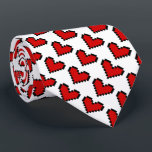 Coole, lustige rote Bildsymbol Herzstück Party Kra Krawatte<br><div class="desc">Coole lustige rote Pixel Symbol Herz drucken Party Nacken Krawatte. Fun Mode Accessoire für Männer, Bräutigam, Trauzeuge, Vater, Vater, Onkel, Großvater, Sohn, Bruder, Programmierer, Gamer, Liebe Arzt, Krankenschwester usw. Anpassbare Hintergrundfarbe. Trendy Neuheit Design mit geeky pixel art emoji computer icon / emoticon. Niedliche einmalige Requisite für Kostümfest Party, Valentinstag, Verlobung,...</div>