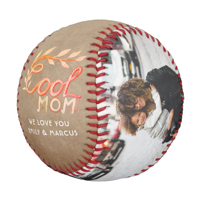 Coole Mama Handschrift Mutter rustikales Beige Fot Baseball (Schrägansicht)