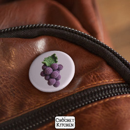 Coole Minimalistische Lila Oma Chic Crochet Traube Button