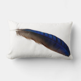 Coole moderne blaue Feder auf Weiß Lendenkissen
