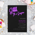 Coole Neon lila Retro Foto Überraschung Sweet 16 Einladung<br><div class="desc">Sie ist eine Überraschung! Cooles neon lila Skript Retro schwarzes Foto Sweet 16 neon Geburtstagseinladung.</div>