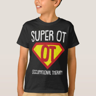 Coole OT-A-Therapie mit Superhelden T-Shirt