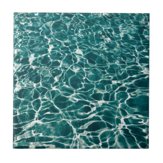 Coole Pool-Wellen Fliese