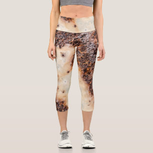 Coole rostige Metallstruktur Capri Leggings