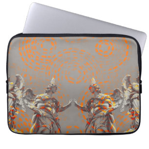 Coole Skulpturenskulptur und orangefarbene Kreise Laptopschutzhülle