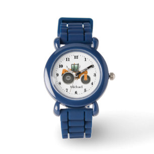 coolen Jungen bauen Namen auf Armbanduhr