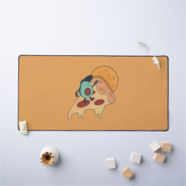 Cooler Avocado Surfen auf einer Pizzaseite Schreibtischunterlage