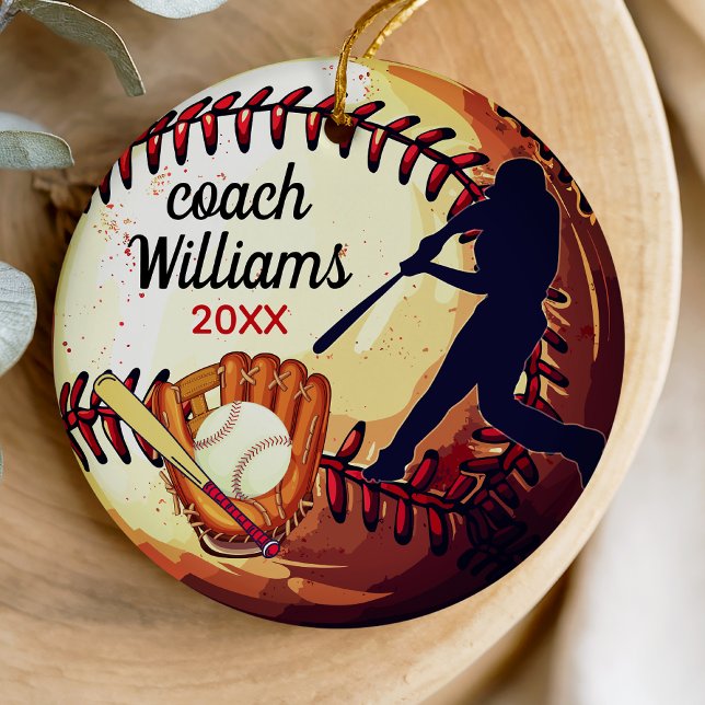 Cooler Baseballcoach-Genuss Urlaub Sake Keramik Ornament (Von Creator hochgeladen)
