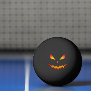 Cooler beängstigender Jack O'Lantern-GesichtsHallo Tischtennisball