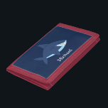 Cooler blauer lächelnder Haifisch Trifold Geldbörse<br><div class="desc">Illustrationsentwurf des blauen Haifischs des Spaßes,  der mit dem Namen oder einer kundenspezifischen Mitteilung Ihr Kindes personalisiert sein kann.</div>
