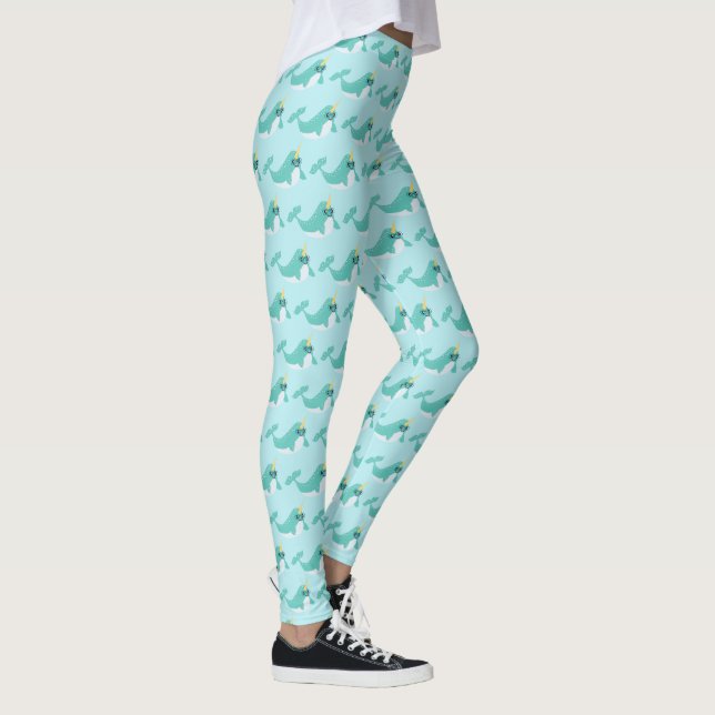 Cooler blauer Narwhal mit Glasmuster Leggings (Rechts)