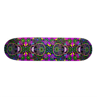 Cooler heißer grüner und lila Zuckerschädel Skateboard