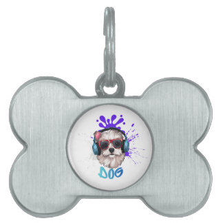 Cooler Hund mit Kopfhörern und Sonnenbrille – Styl Tiermarke