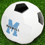 Cooler Monogramm Individuelle Name Classic Light B Fußball<br><div class="desc">Cooler moderner individuelle Name Fußball-Ball mit Ihrer monogramm fett sportlichen Typografie. Personalisieren Sie sich mit dem Namen Ihres zukünftigen Fußballstars!</div>