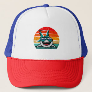 Cooler Retro-Hai in Sonnenbrille 70er 80er 90er Fu Truckerkappe