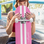 Cooler Skater Girl Girly Pink Skateboard<br><div class="desc">Entwerfen Sie Ihre eigenen, personalisierten, klassischen, gürtnerisch rosa und weiße Rennstreifen, coole, stilvolle, elegante Typografie-Skript, beste Qualität harten Rock-Ahorn-Wettkampfdeck Skateboard. Zum Anpassen geben Sie einfach Ihren Namen / Monogramm / Initialen ein. Während Sie hinzufügen / Design, werden Sie in der Lage sein, eine Vorschau auf Ihre Erstellung zu sehen, während...</div>
