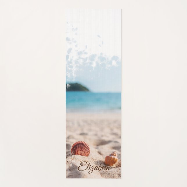 Cooler tropischer Strand, Sandstrand, Muscheln Yogamatte (Vorderseite)