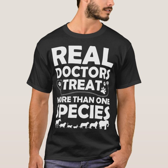 Cooler veterinärmedizinischer Entwurf für weiblich T-Shirt (Vorderseite)