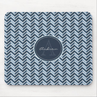 Cooles blaues Zickzack Muster-Monogramm Mousepad