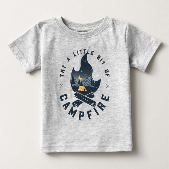 Cooles Camping Camper Feuer im Val Piora Baby T-shirt (Vorderseite)