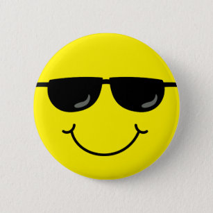 Cooles Emoji stellen mit Sonnenbrillen gegenüber Button