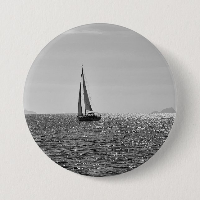 Cooles modernes Foto von Segelbooten im Sommer Button (Vorderseite)