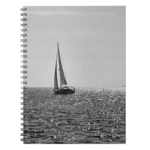 Cooles modernes Foto von Segelbooten im Sommer Notizblock