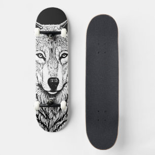 Cooles Schwarz-Weiß-Wolf-Gesicht Skateboard