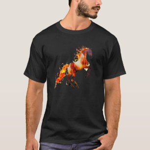 Cooles stehendes brennendes Pferd für hübsche Pfer T-Shirt