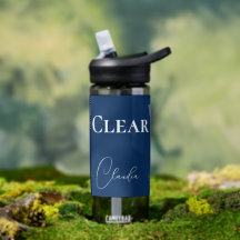 Cooles Wasser und wunderschönes Blau