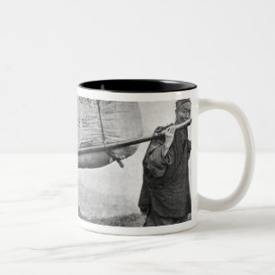 Coolies, die Baumwolle, 1901 (b/w, tragen Foto) Zweifarbige Tasse