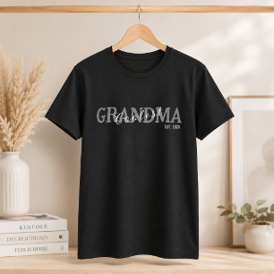Coolste Oma seit individuelles Jahr weißes Skript T-Shirt