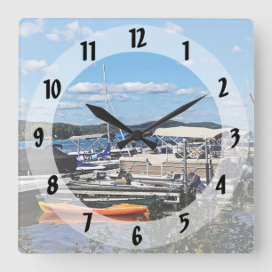 Cooperstown NY - Marina Beim Lake Front Park Quadratische Wanduhr