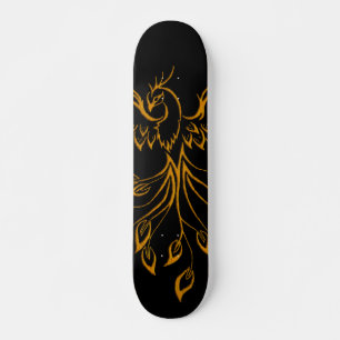 Copper Phoenix steigt auf schwarz Skateboard